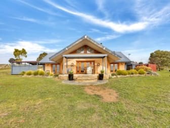 Click to view all images 309B Moss Smith Road Eden Valley SA 5235 - Image 1