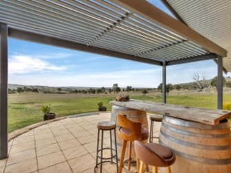 Click to view all images 309B Moss Smith Road Eden Valley SA 5235 - Image 2