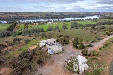 302 Craignook Road Caurnamont SA 5238 - Image 2