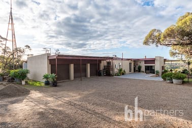 302 Craignook Road Caurnamont SA 5238 - Image 3