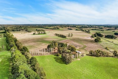 26 Caddys Lane Tylden VIC 3444 - Image 2