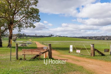 1591/ Yourdamung Road Palmer WA 6225 - Image 1