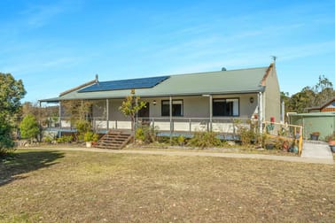 302 Albatross Road Nowra Hill NSW 2540 - Image 1