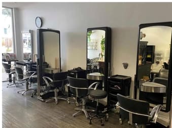 Beauty Salon  business for sale in Surfers Paradise - Image 2