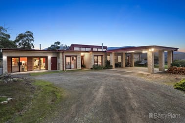 105 Ainsworth Avenue Chum Creek VIC 3777 - Image 3