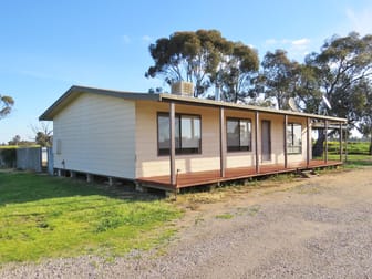 375 Woodbury Road Deniliquin NSW 2710 - Image 2