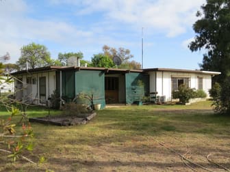 102 Four Post Road Deniliquin NSW 2710 - Image 3