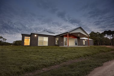 69 Sharrocks Road Portland VIC 3305 - Image 2