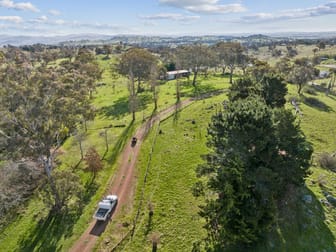 "Beddulluck Hill" 47 Boundary Lane Wallaroo NSW 2618 - Image 2