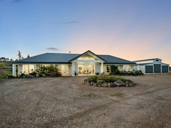 88 Paces Lane Rowsley VIC 3340 - Image 1