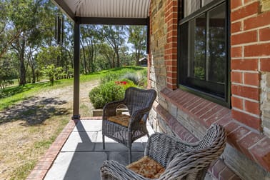 27 Hughes Park Road Sevenhill SA 5453 - Image 2