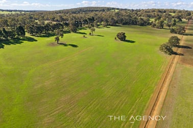 575 Golf Links Road Wundowie WA 6560 - Image 2