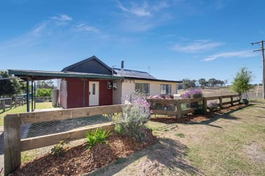 Click to view all images 98 Kalinowski Lane Uralla NSW 2358 - Image 1