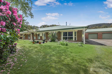 882 Chum Creek Road Chum Creek VIC 3777 - Image 1