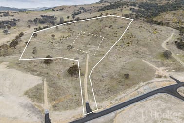 Level 306/149 Captain Robertson Drive Burra NSW 2620 - Image 1