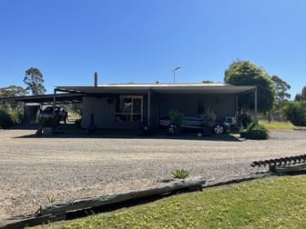 87 Upper Daly Road St Arnaud VIC 3478 - Image 1