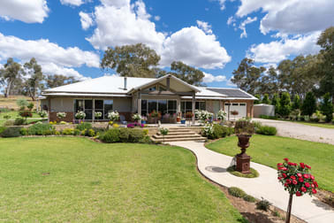 "Mandagery Views" 852 Kurrajong Road Manildra NSW 2865 - Image 1