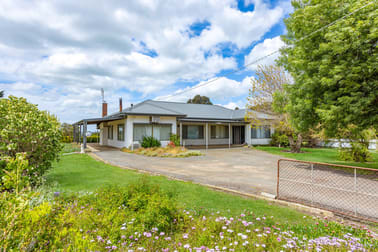 15 Pound Lane Mortlake VIC 3272 - Image 3