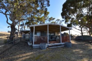 Click to view all images 1410 Randell Road Palmer SA 5237 - Image 3