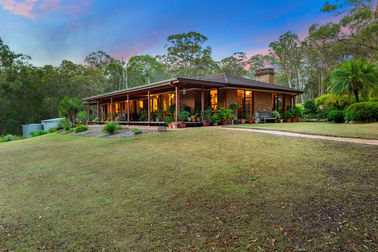 67 Booralie Street Burbank QLD 4156 - Image 2