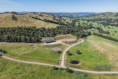 24 Red Box Lane Bonnie Doon VIC 3720 - Image 1