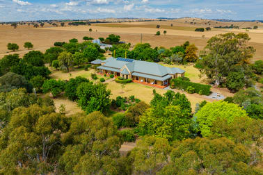 220 Pattersons Road Wagga Wagga NSW 2650 - Image 2