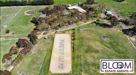 135 Braemore Place Beveridge VIC 3753 - Image 3