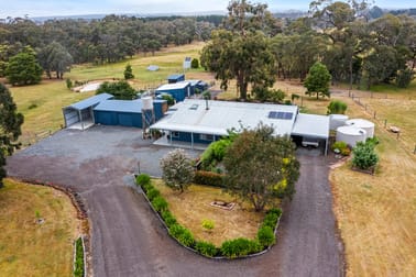 42 Log Cabin Lane Carngham VIC 3351 - Image 1