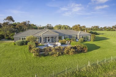 Click to view all images 2140 Bellarine Highway Point Lonsdale VIC 3225 - Image 2