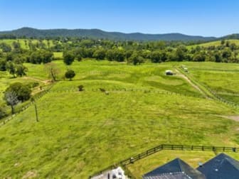 Click to view all images 11 Stewart Road Guanaba QLD 4210 - Image 1