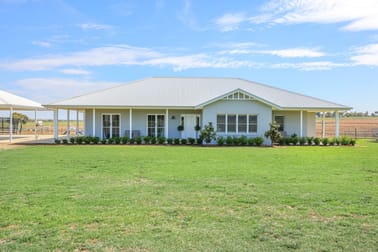 108 Skeltons Lane Tamworth NSW 2340 - Image 3