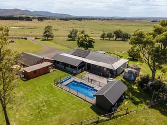 60 Andrew Road Gisborne VIC 3437 - Image 1