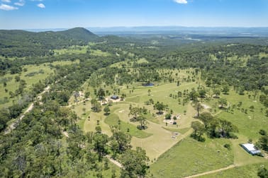 2247 OLD STANTHORPE ROAD Cherry Gully QLD 4370 - Image 2