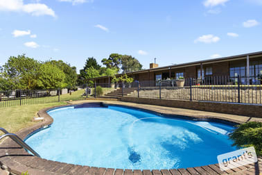 6 Mountain Flat Road Narre Warren East VIC 3804 - Image 3