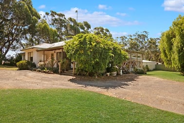 444 Dairy Hills Road Macarthur VIC 3286 - Image 2