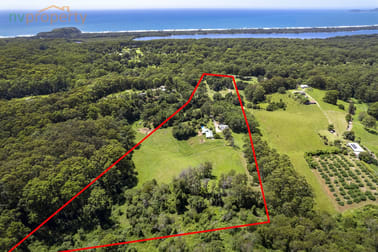 195 Grassy Head Road Stuarts Point NSW 2441 - Image 1