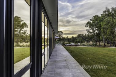 251 Fulham Road Torrumbarry VIC 3562 - Image 3