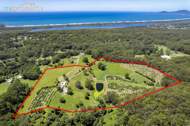 8 Arcadia Lane Stuarts Point NSW 2441 - Image 1