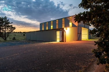 154 Phillips Road Castle Creek VIC 3691 - Image 2