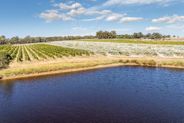 1081 Schoolhouse Lane Heathcote VIC 3523 - Image 2