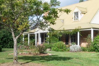 Click to view all images 2209 Wombeyan Caves Road High Range NSW 2575 - Image 1