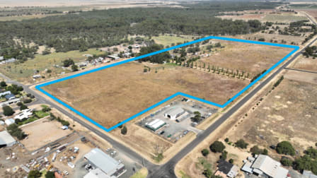 11 Jackson Street Hay NSW 2711 - Image 1