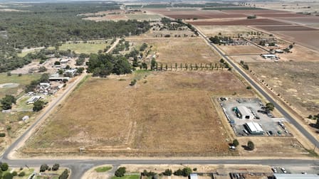 11 Jackson Street Hay NSW 2711 - Image 2