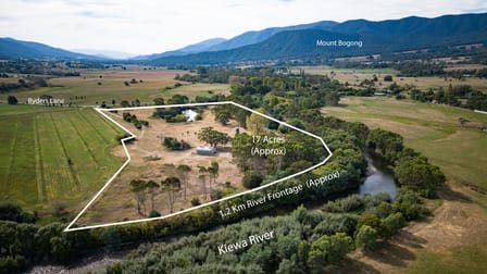 18 Ryders Lane Tawonga VIC 3697 - Image 1