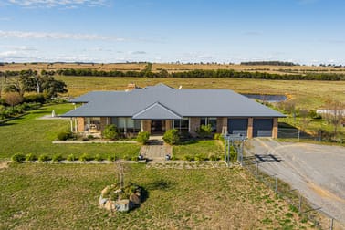 "Long Yard" 2060 Wargeila Road Laverstock NSW 2582 - Image 1