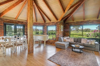 290 Barwite Road Mansfield VIC 3722 - Image 2
