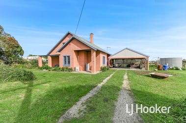 235 Heads Road Yannathan VIC 3981 - Image 2