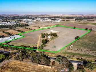 241 Murray Valley Highway Swan Hill VIC 3585 - Image 2