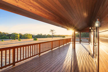 33 Barnett Grove Cowaramup WA 6284 - Image 1