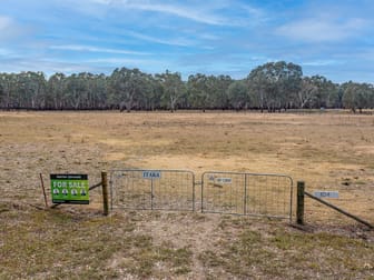 104 Ambrosio Road North Wangaratta VIC 3678 - Image 3